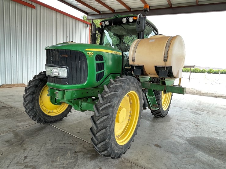 john-deere-7230-premium-image-59