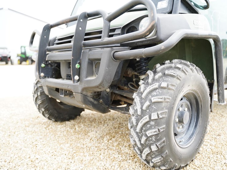 2013-john-deere-gator-xuv-855d-image-11