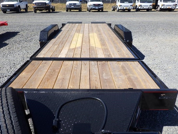 2025-delta-7'x20'-t/a-tilt-deck-trailer-image-10