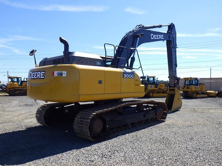 2016-deere-300g-lc-image-4