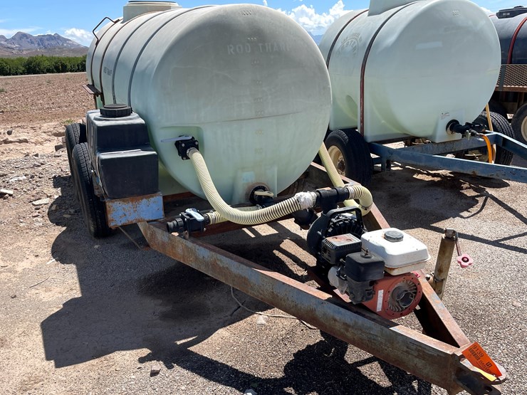 #9139-•-1000-gallon-fertilizer-tank-image-1