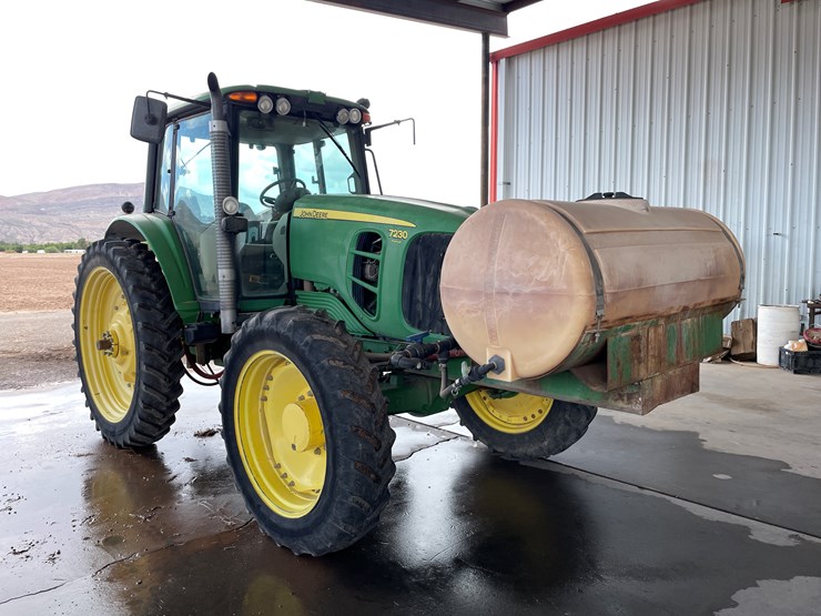 john-deere-7230-premium-image-4