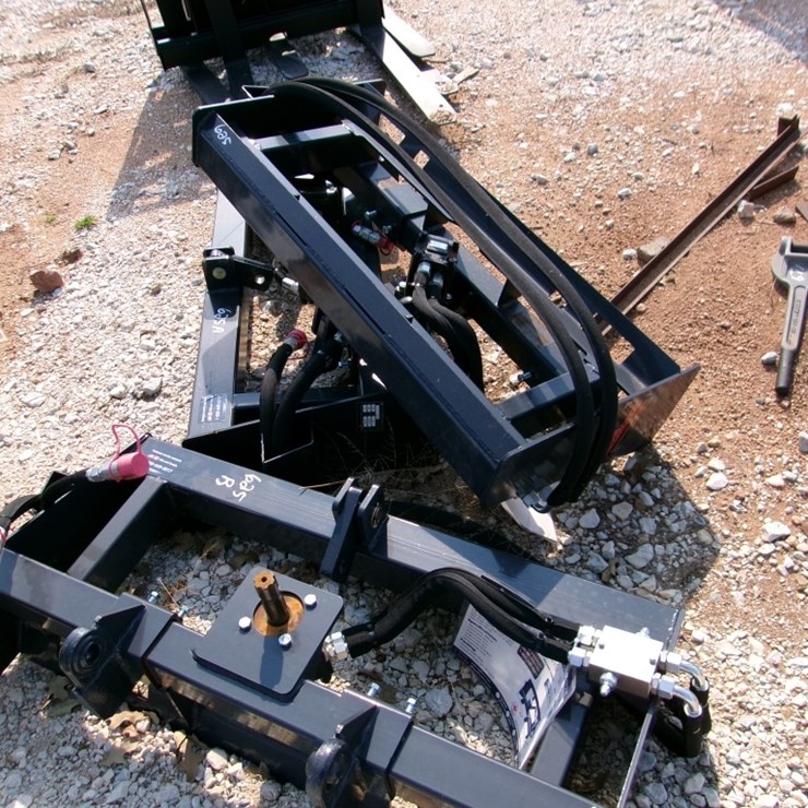 LAND HONOR 3PT ADAPTOR W/ PTO F/ SKID STEER