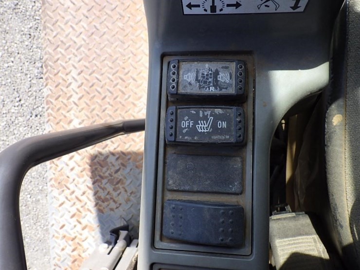 2015-hitachi-zx350-lc-5n-image-37