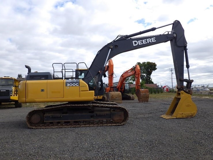 2016-deere-300g-lc-image-3