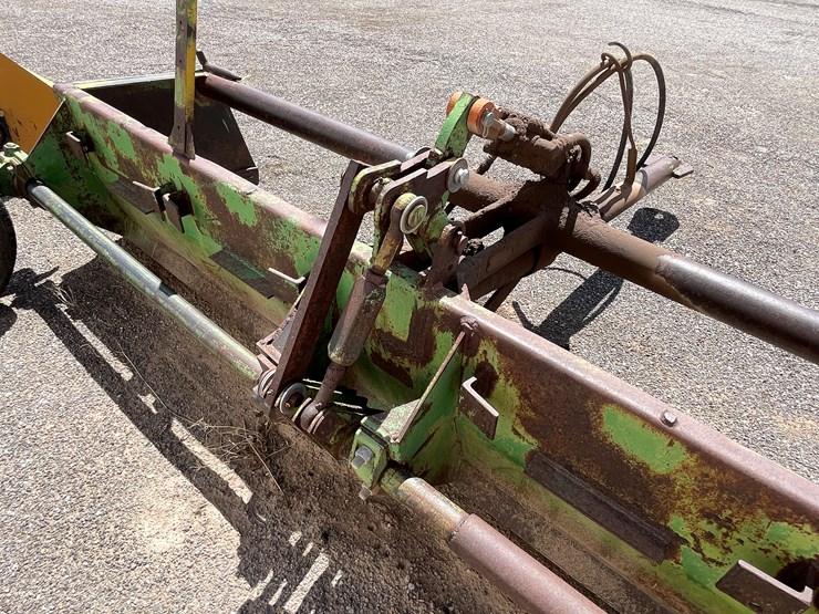 #9143-•-10'-scraper-image-7