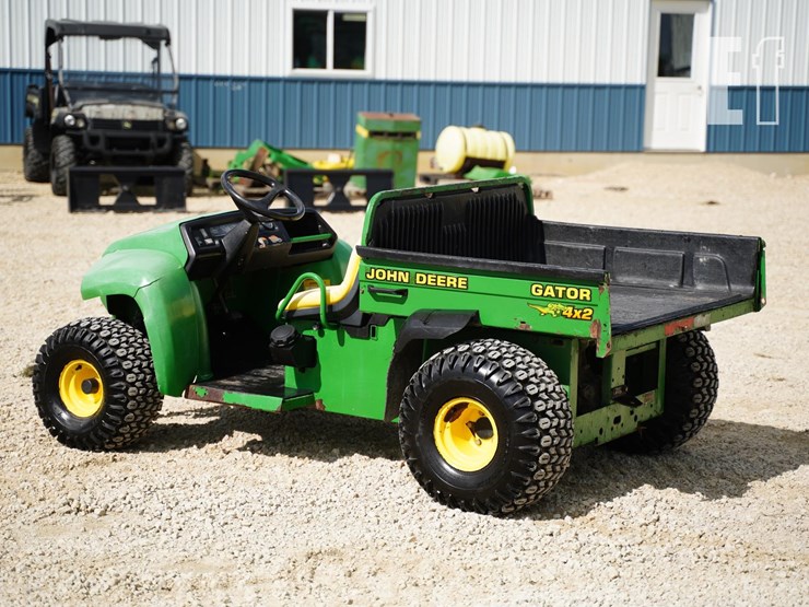 2004-john-deere-gator-image-7