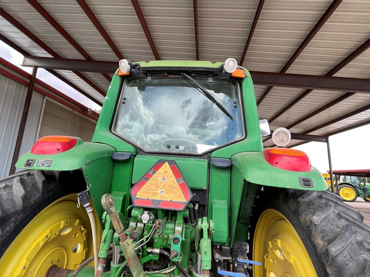 john-deere-7230-premium-image-46