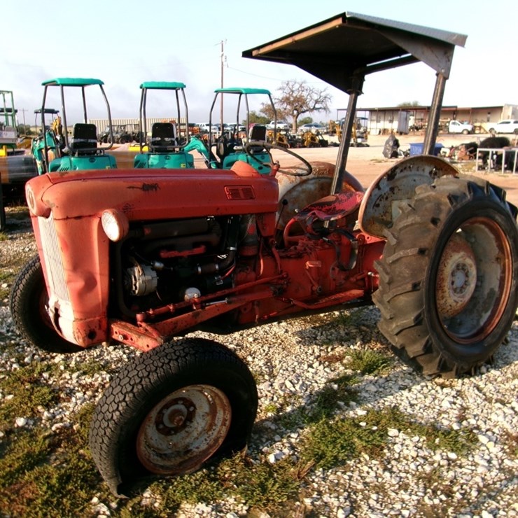 FORD TRACTOR