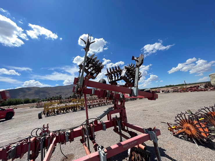 #9120-•-dave-koenig-cultivator,-3-pt-folding-image-11