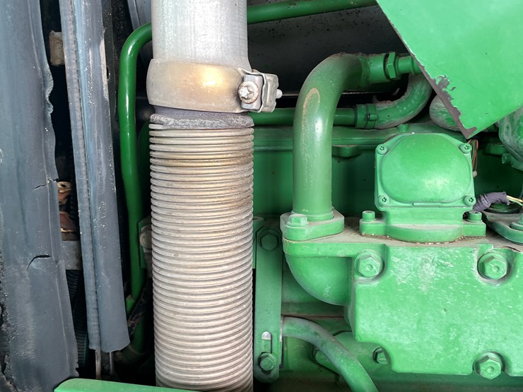 john-deere-7230-premium-image-43