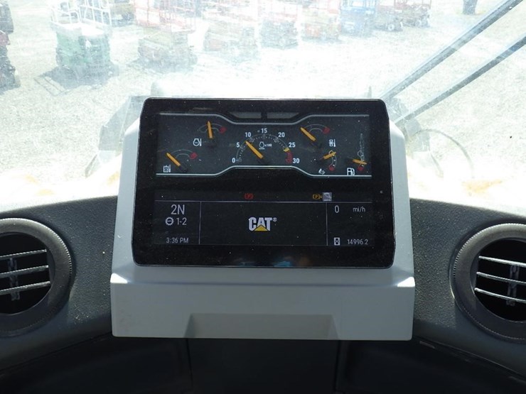2022-caterpillar-980-image-48
