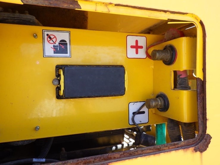 2018-terramac-rt14r-image-14