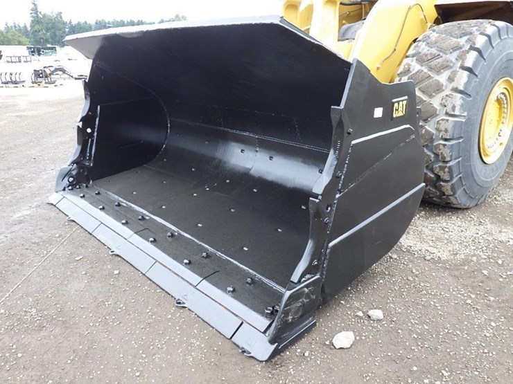 2022-caterpillar-980-image-7