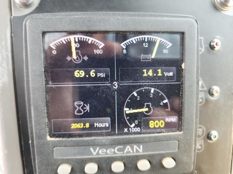 2016-terramac-rt9-image-44