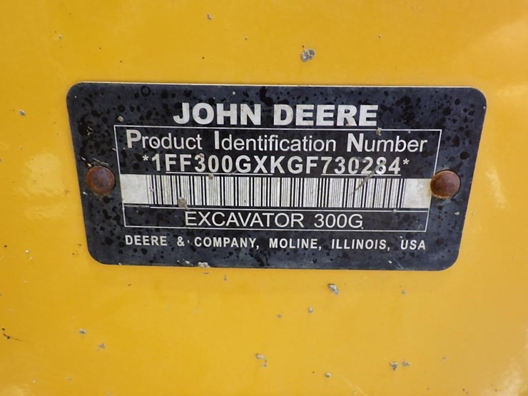2016-deere-300g-lc-image-58