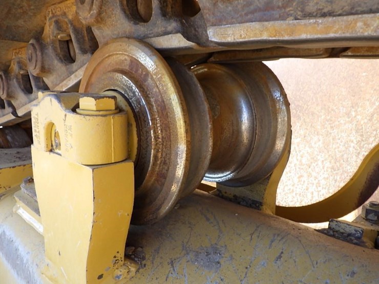 2019-caterpillar-d7e-lgp-image-29