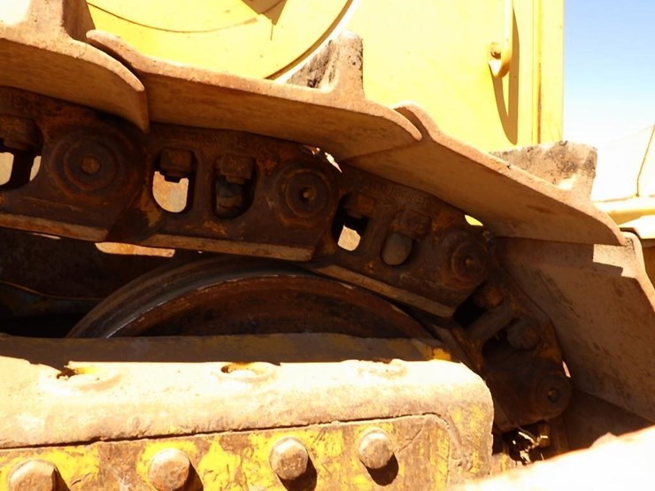 2011-caterpillar-d7e-image-50