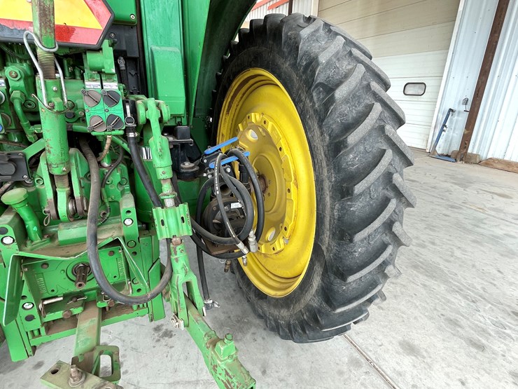 john-deere-7230-premium-image-97