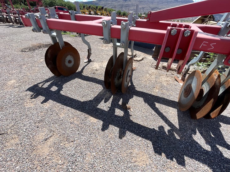 #9121-•-dave-koenig-3-pt-row-crop-cultivator-image-11