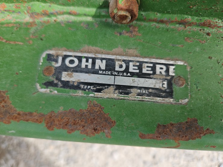 john-deere-3800-image-7