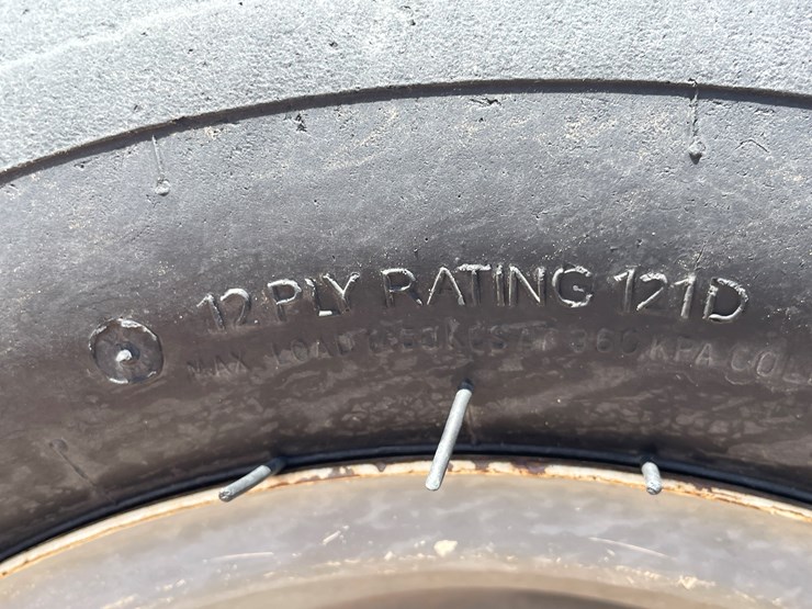 #9117-•-dave-koenig-10-tooth-folding-chisel,-3-pt-image-23