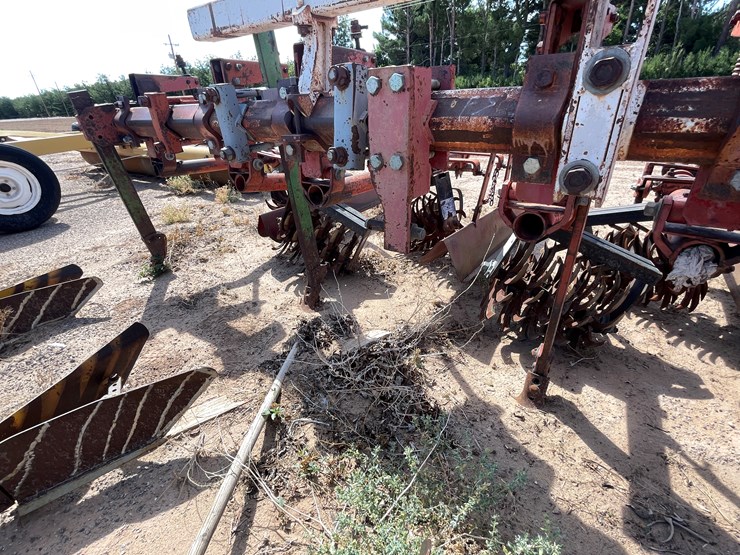 #9032-•-custom-3-pt-tillage-tool-bar-image-9
