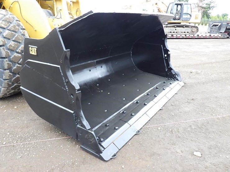 2022-caterpillar-980-image-9