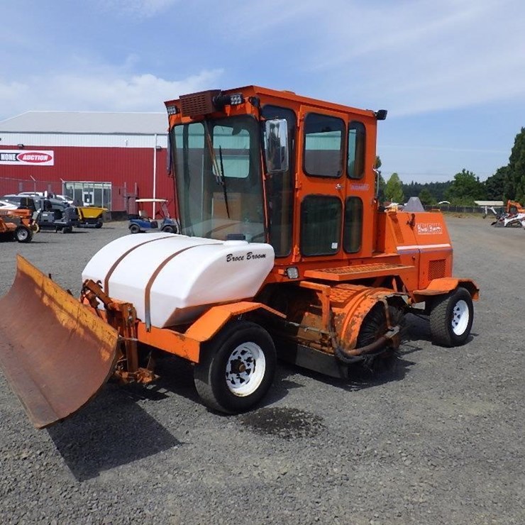 1998 BROCE RJ350