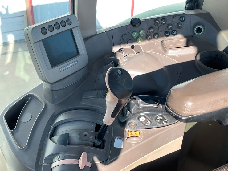 john-deere-7230-premium-image-44
