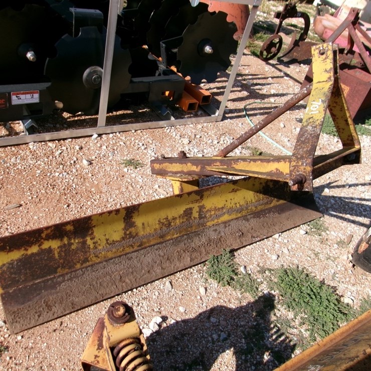 3PT 6FT DRAG BLADE