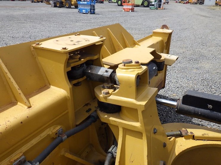 2020-caterpillar-d5-lgp-image-10