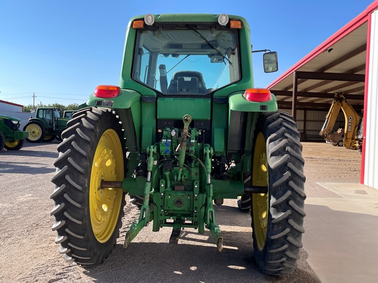 john-deere-7230-premium-image-4