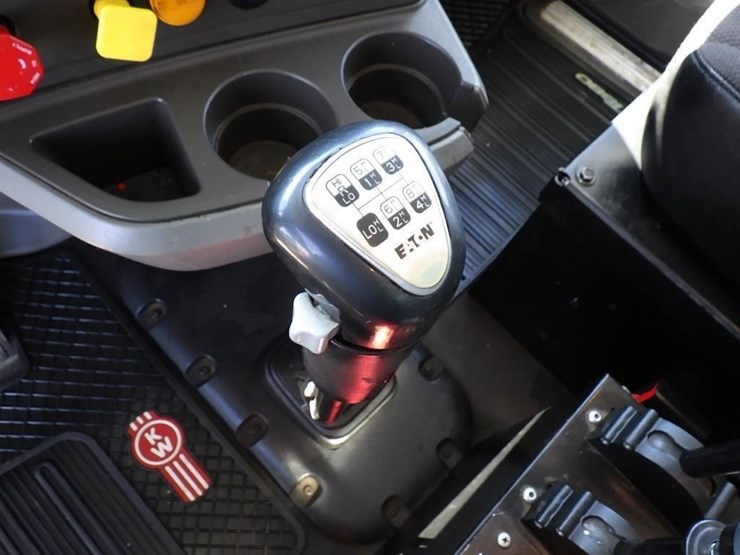 2017-kenworth-t880-image-29