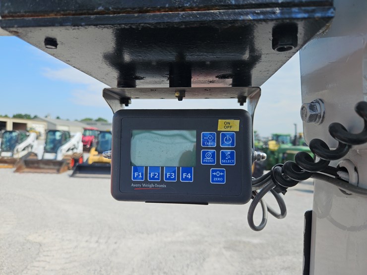 #203105-•-2018-unicarrier-mcp1f2a25-forklift-image-10