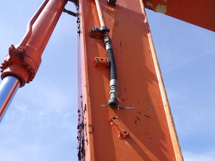2015-hitachi-zx350-lc-5n-image-11