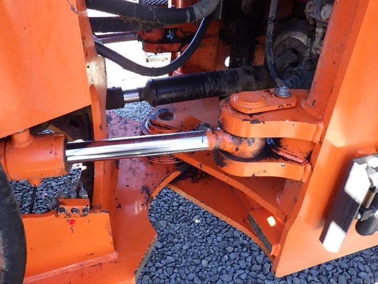2017-hitachi-zw250-image-20