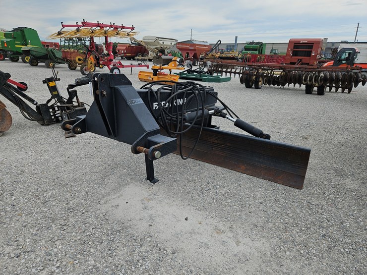 #203454-•-farm-king-angle-blade-image-1