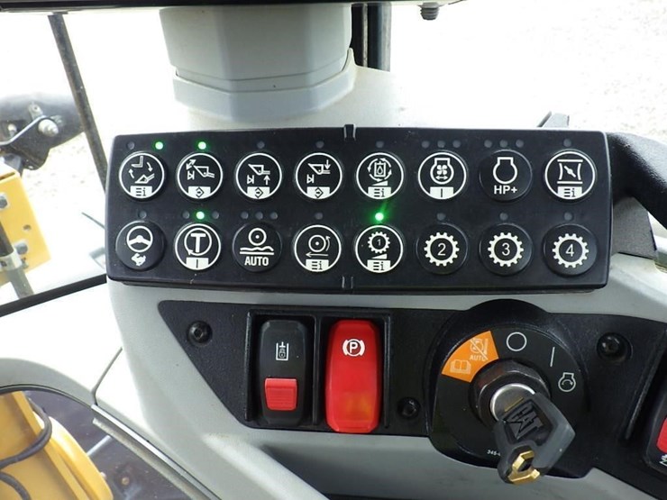 2018-caterpillar-938m-image-26