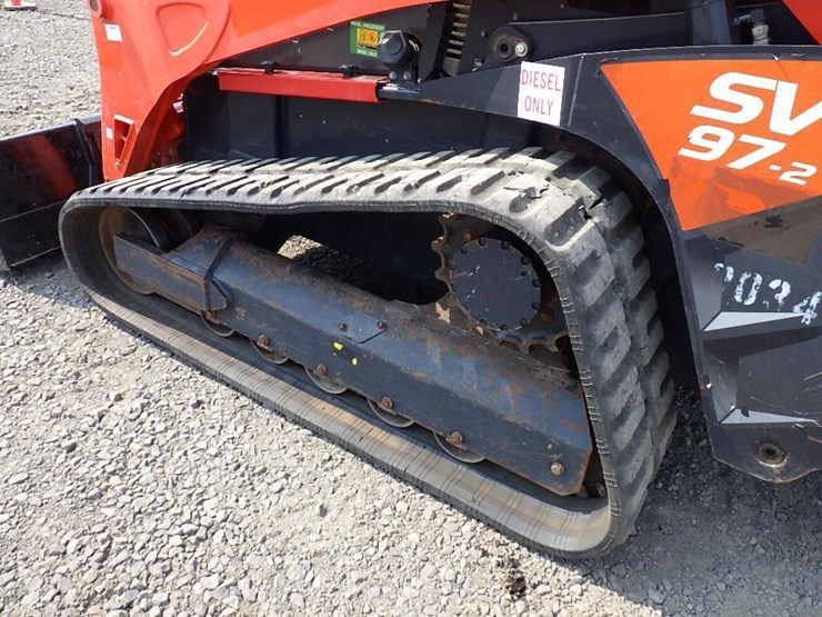 kubota-svl97-2-image-30