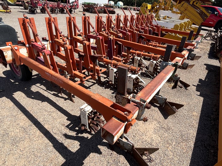 #9109-•-david-koenig-4-row-cultivator,-3-pt-image-31