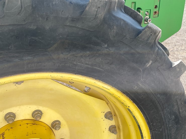 john-deere-7230-premium-image-88