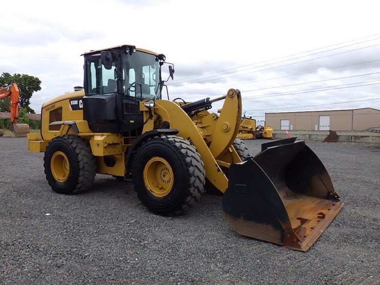 caterpillar-930m-image-2