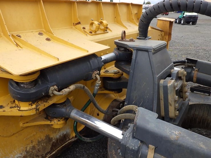 2017-deere-950k-lgp-image-10
