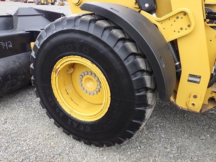 caterpillar-930m-image-52