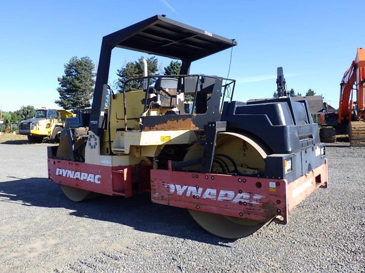 2003-dynapac-cc722-image-2