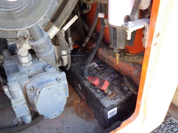 2012-hamm-hd140vvh-smooth-drum-compactor-image-29