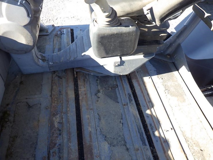2012-hamm-hd140vvh-smooth-drum-compactor-image-36