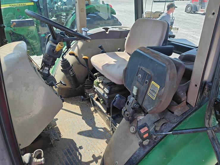 2008-john-deere-5093e-image-15