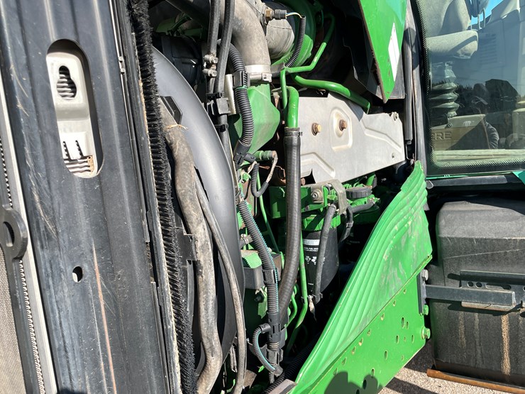 john-deere-7230-premium-image-15